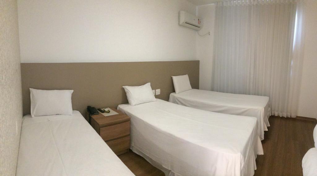 Lord Hotel Aeroporto Confins Vespasiano Kültér fotó