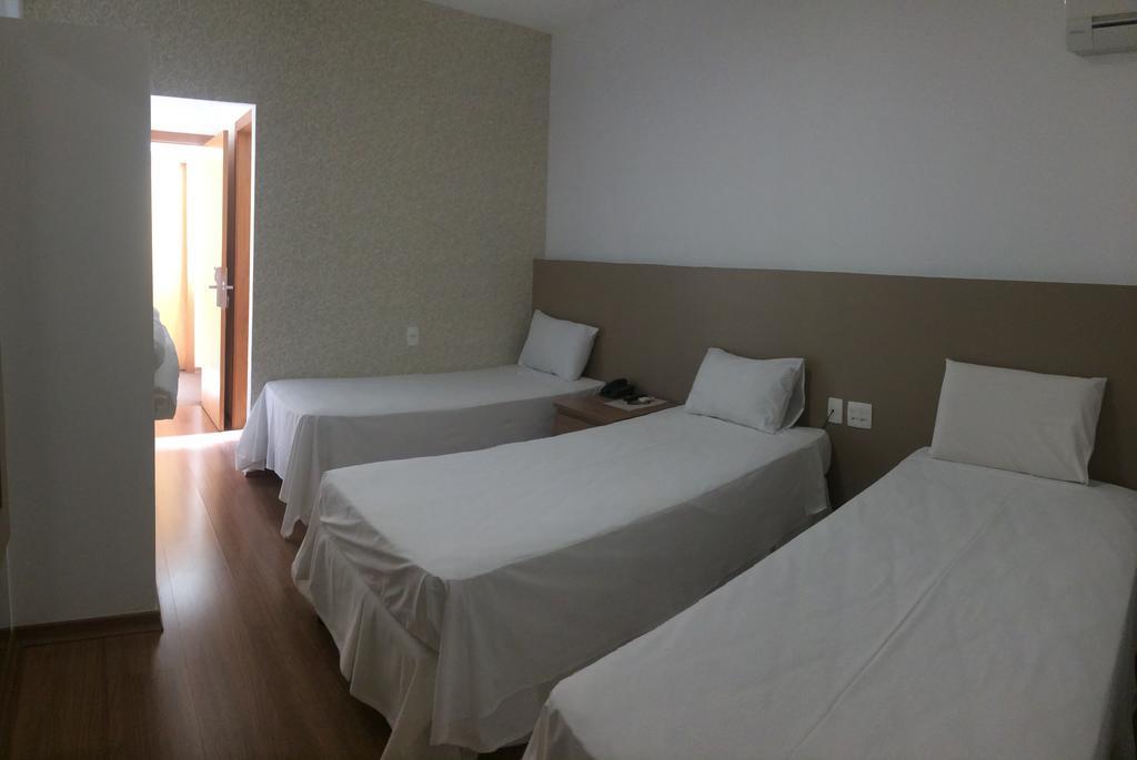 Lord Hotel Aeroporto Confins Vespasiano Kültér fotó